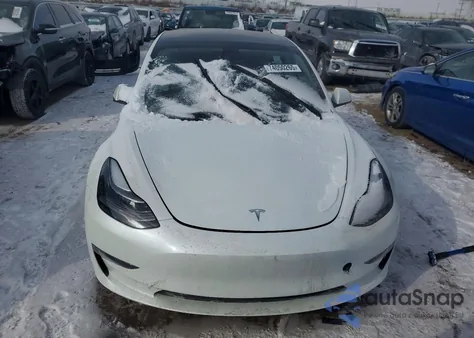 2023 Tesla Model 3 z USA, uszkodzony, nr VIN 5YJ3E1EAXPF396195